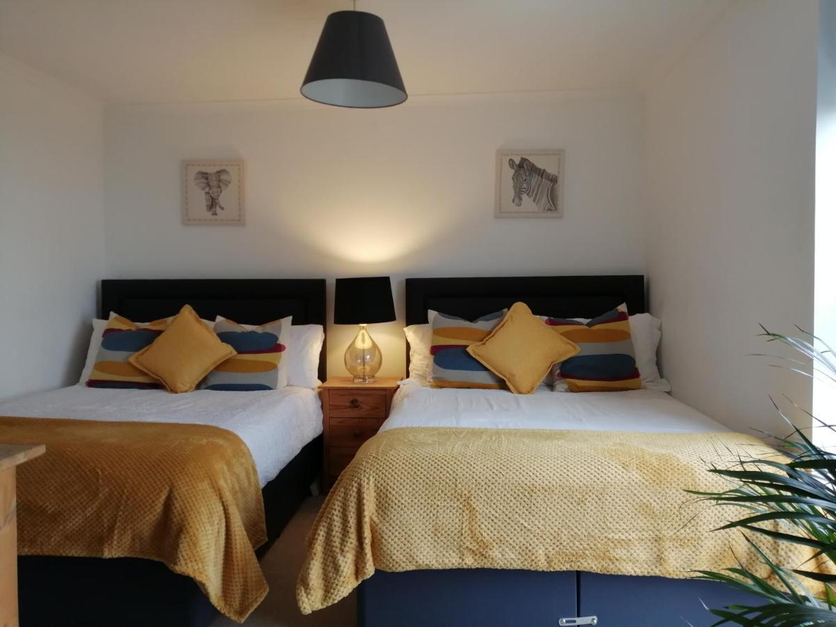 Spacious Townhouse With Sea Views Near Cardiff Barry Eksteriør billede