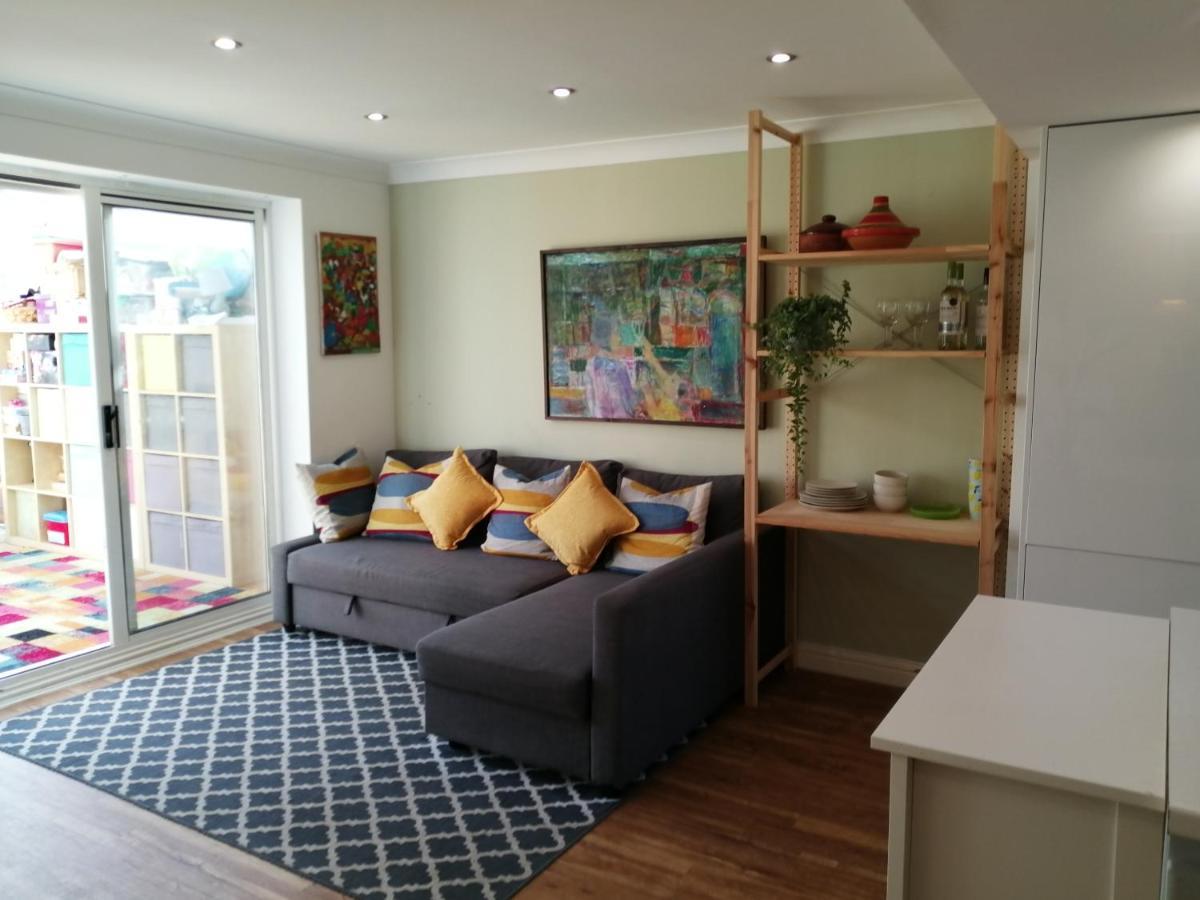 Spacious Townhouse With Sea Views Near Cardiff Barry Eksteriør billede