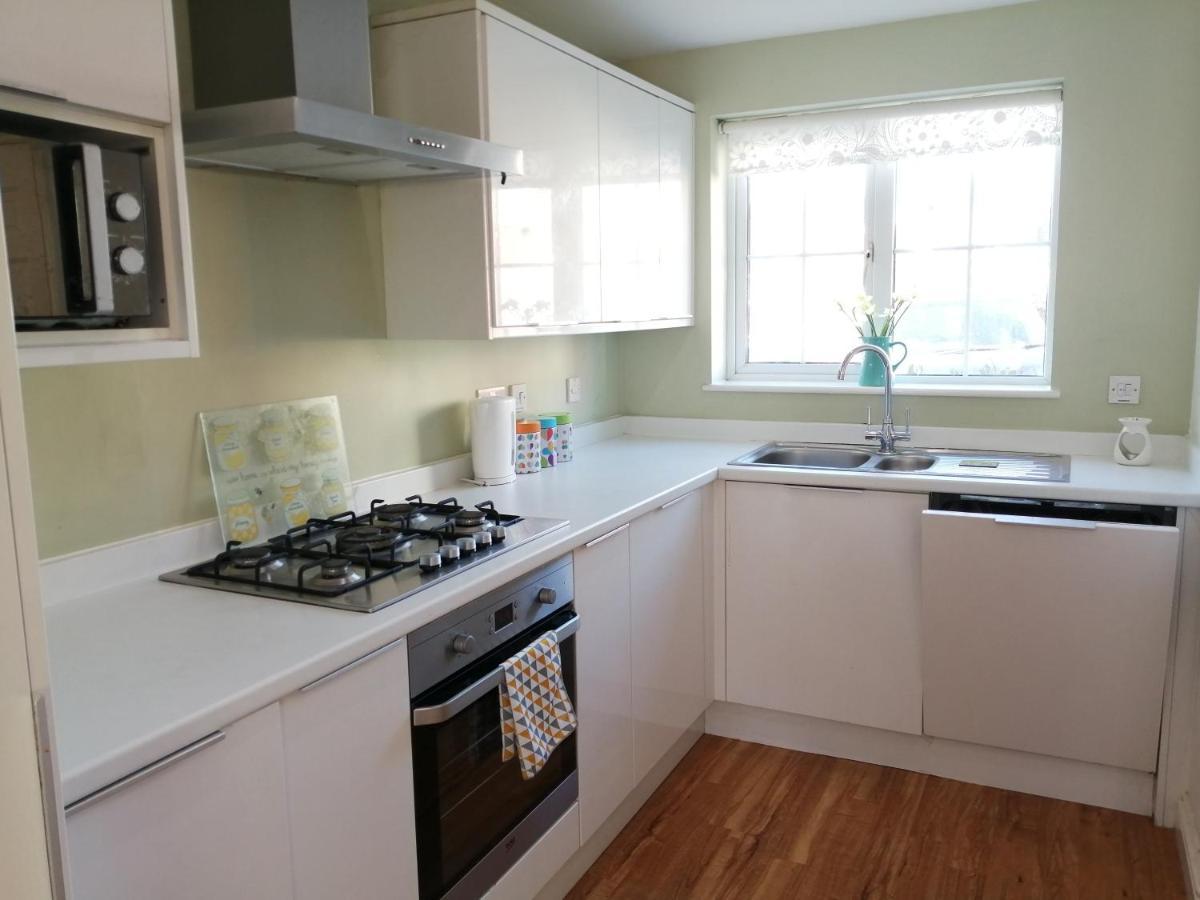 Spacious Townhouse With Sea Views Near Cardiff Barry Eksteriør billede