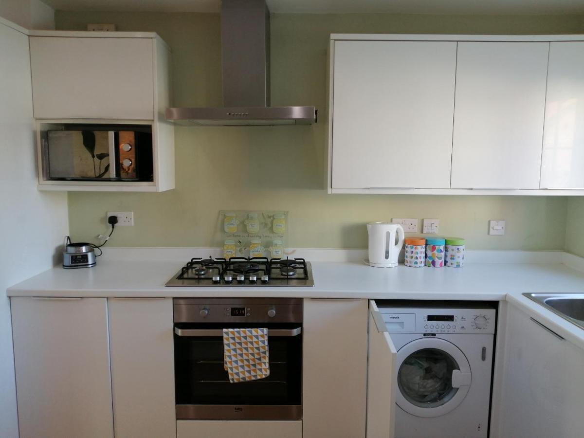 Spacious Townhouse With Sea Views Near Cardiff Barry Eksteriør billede