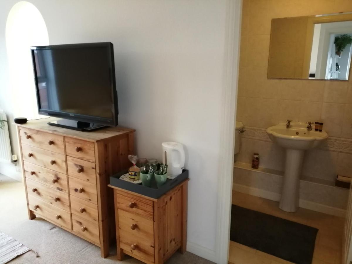 Spacious Townhouse With Sea Views Near Cardiff Barry Eksteriør billede
